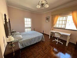 R. António Aleixo 90A