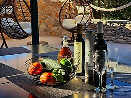 Nave - Private Pool - H