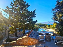 Nave - Private Pool - H