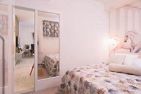 Villa Capitis in the Centre with deluxe pool