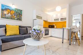 Villa Capitis in the Centre with deluxe pool