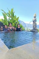 Onion Garden And Natural Hotspring