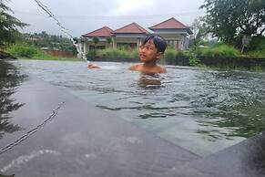 Onion Garden And Natural Hotspring