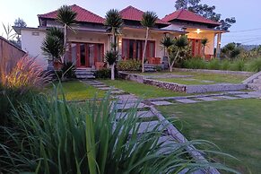 Onion Garden And Natural Hotspring