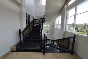 Maulidia Hotel Syariah & Convention Center