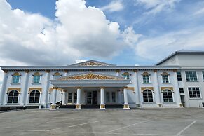 Maulidia Hotel Syariah & Convention Center