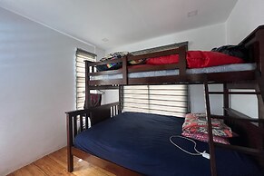 Lover'S Point Beach Front Resort