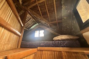 Lover'S Point Beach Front Resort