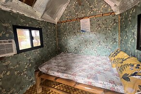 Lover'S Point Beach Front Resort