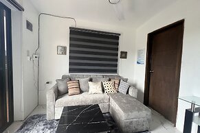 Lover'S Point Beach Front Resort