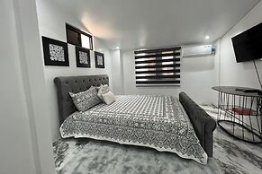 Lover'S Point Beach Front Resort