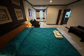 Chiang Rai Grand Room Hotel