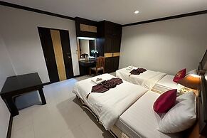 Chiang Rai Grand Room Hotel