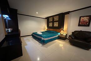 Chiang Rai Grand Room Hotel