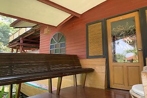 Ban Suan Bang Toei Homestay