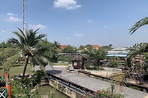 Ban Suan Bang Toei Homestay