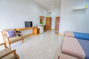 Ban Suan Bang Toei Homestay