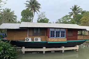 Ban Suan Bang Toei Homestay