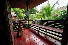 Ban Suan Bang Toei Homestay