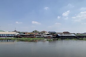 Ban Suan Bang Toei Homestay