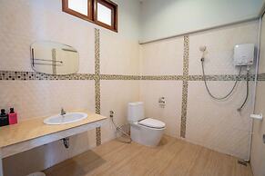 Ban Suan Bang Toei Homestay