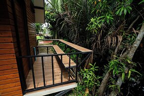 Ban Suan Bang Toei Homestay