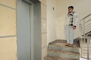 The Indian Hotel & Kitchen