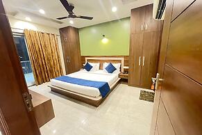 The Indian Hotel & Kitchen