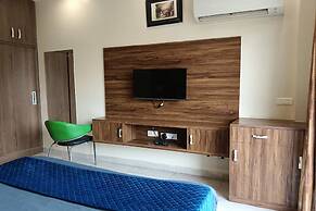 The Indian Hotel & Kitchen