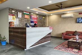 The Indian Hotel & Kitchen