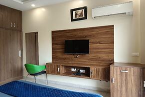 The Indian Hotel & Kitchen