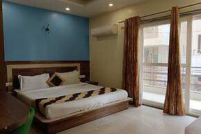 The Indian Hotel & Kitchen