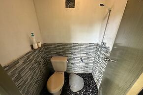 Lumbung Langit Bali House And Hostel