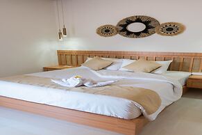 Melviano Suite Villa