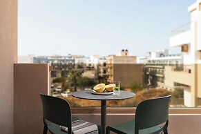 Cosmeen Lifestyle Boutique Stay