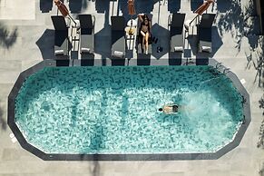 Cosmeen Lifestyle Boutique Stay