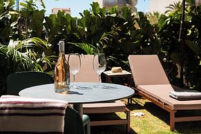 Cosmeen Lifestyle Boutique Stay