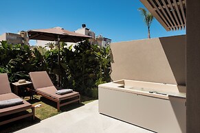 Cosmeen Lifestyle Boutique Stay