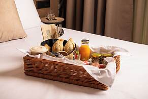 Cosmeen Lifestyle Boutique Stay