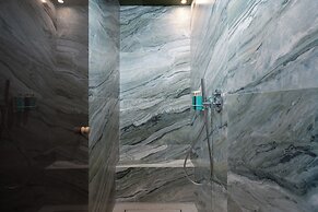 Cosmeen Lifestyle Boutique Stay