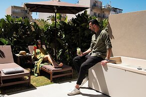 Cosmeen Lifestyle Boutique Stay