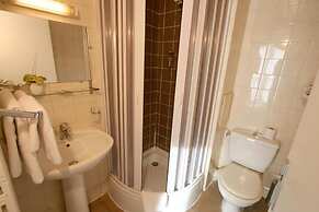 Hotel Denfert Montparnasse