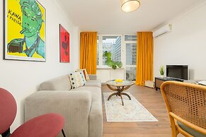 Marszałkowska Apartment by Renters