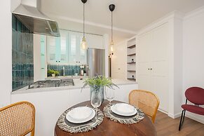Marszałkowska Apartment by Renters