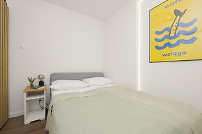 Marszałkowska Apartment by Renters