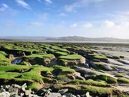 Appledore Home With Panoramic Estuary View