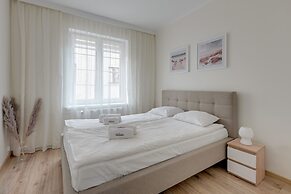 Dom & House - Old Town Straganiarska