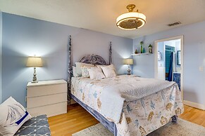 Lovely Merritt Island Home w/ Kayak + Fire Pit!