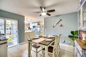 Lovely Merritt Island Home w/ Kayak + Fire Pit!