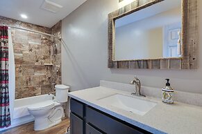 Hike + Ski: Grand Lake Cabin w/ Mtn-view Deck